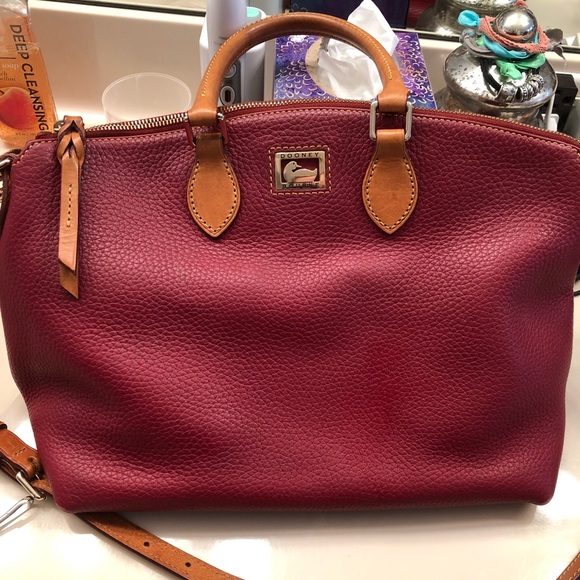 Dooney & Bourke Purse- Red - Picture 2 of 8